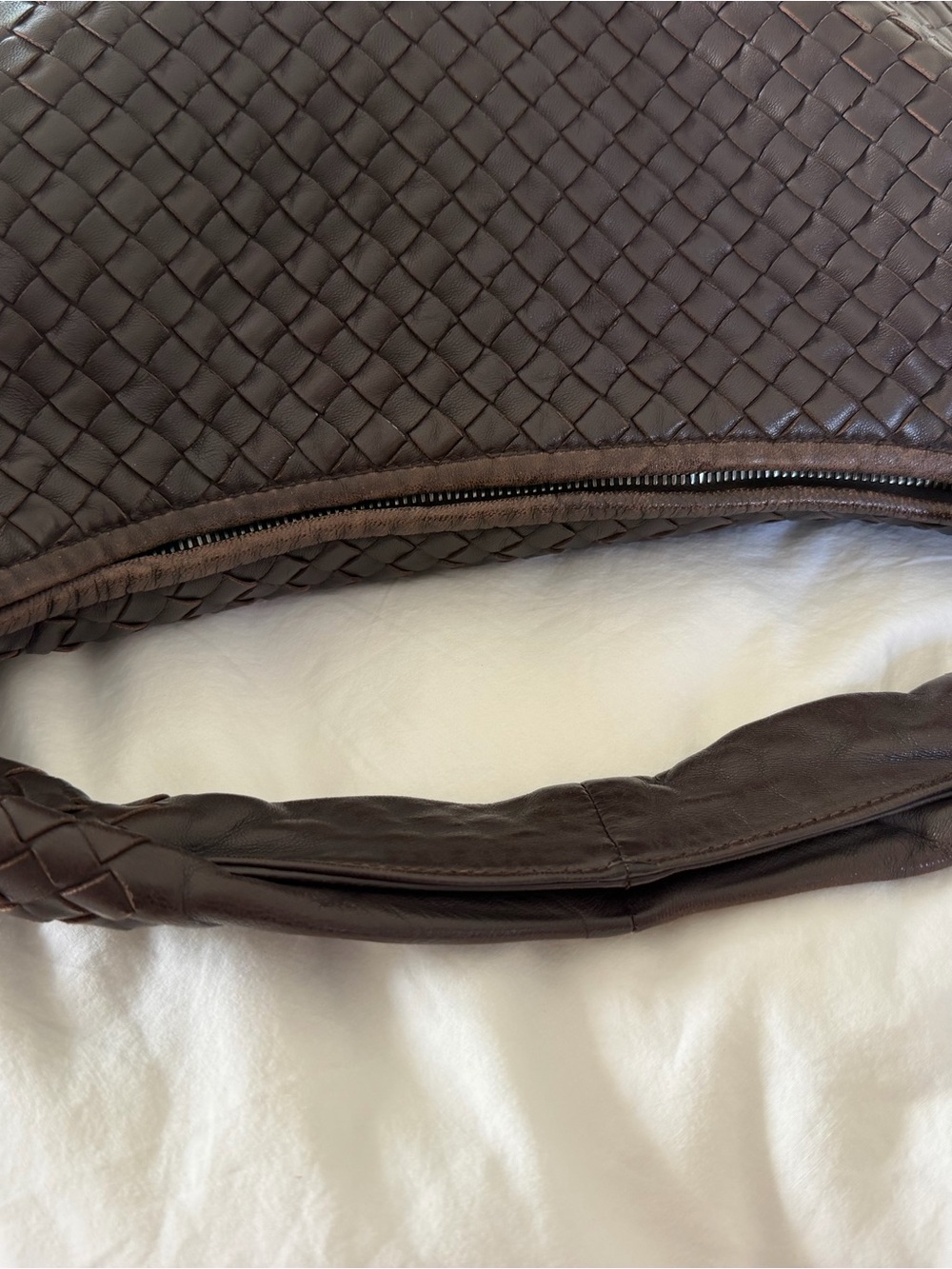 Bottega Veneta - Veneta Dark Brown Intrecciato Hobo Bag - Picture 3 of 8